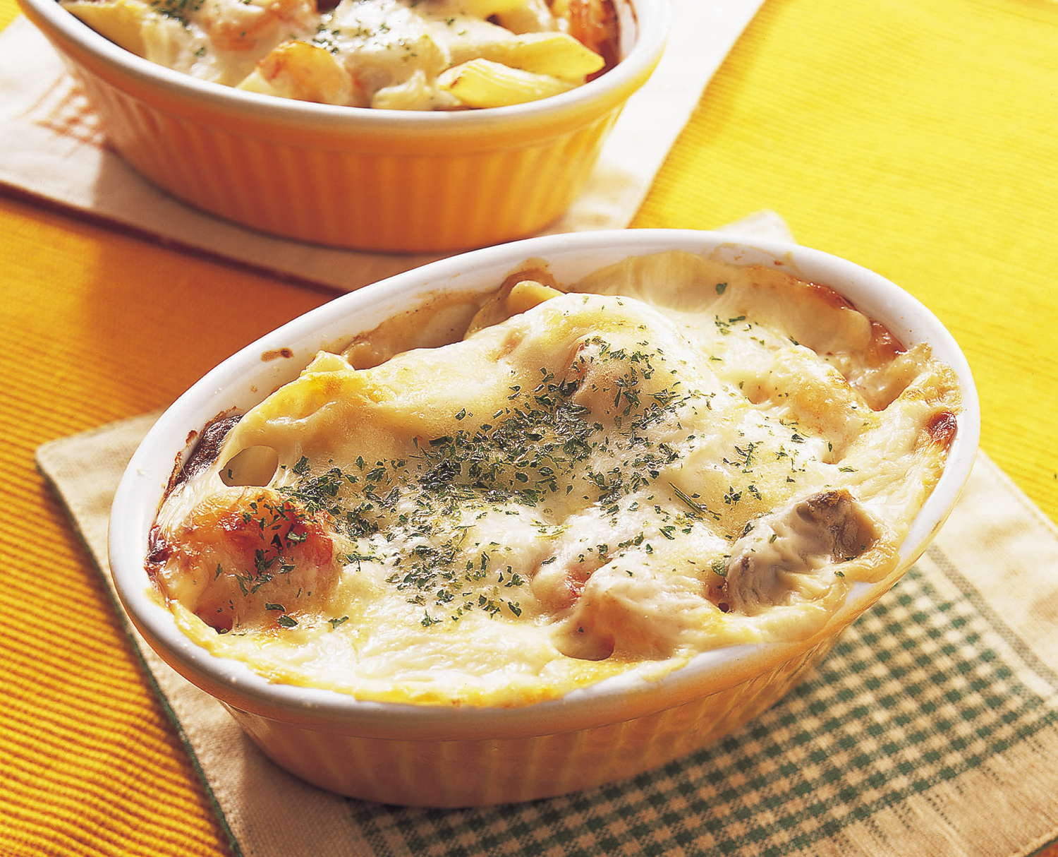 えびとペンネのグラタン 画像