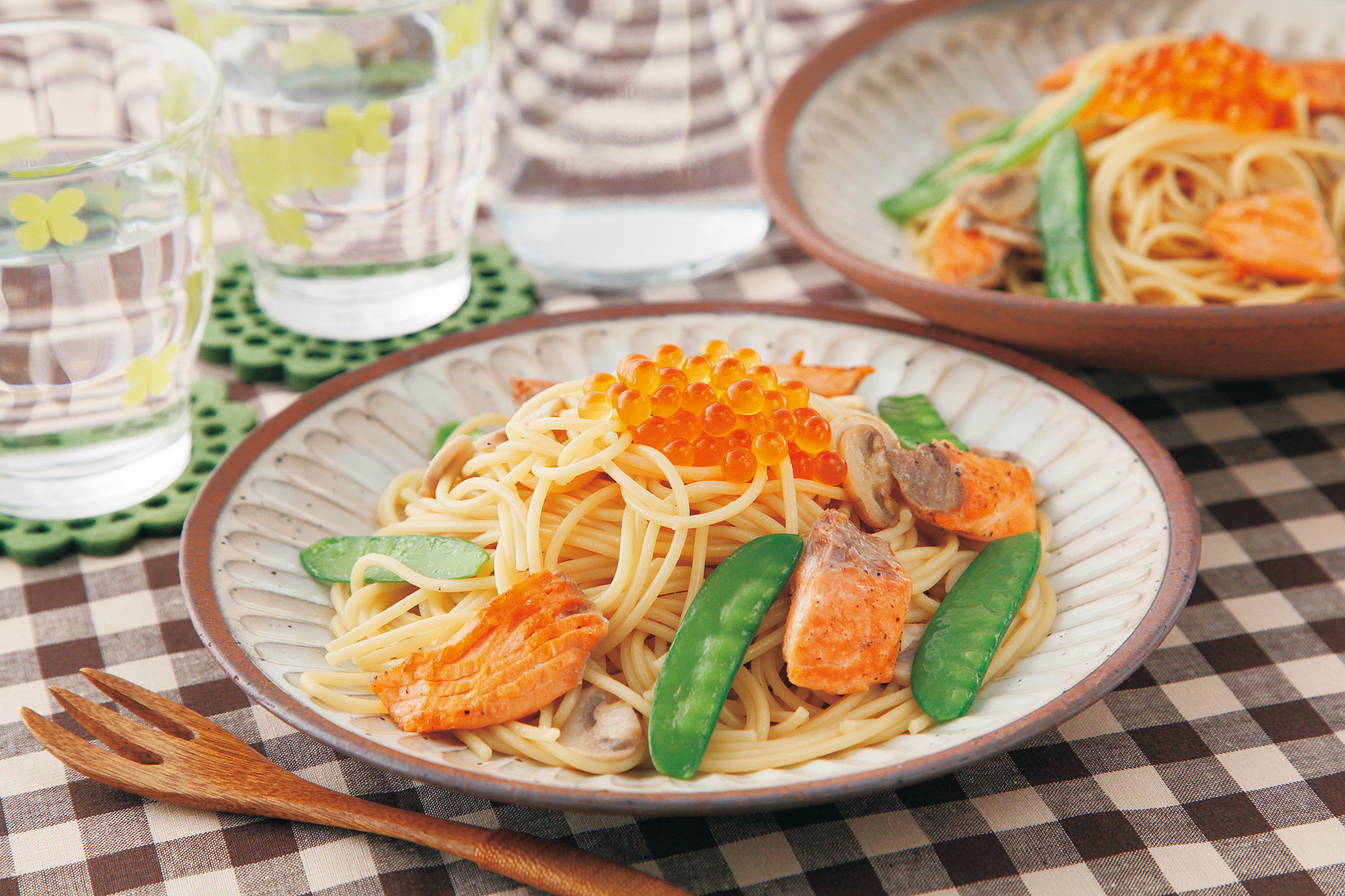 鮭といくらのパスタ 画像