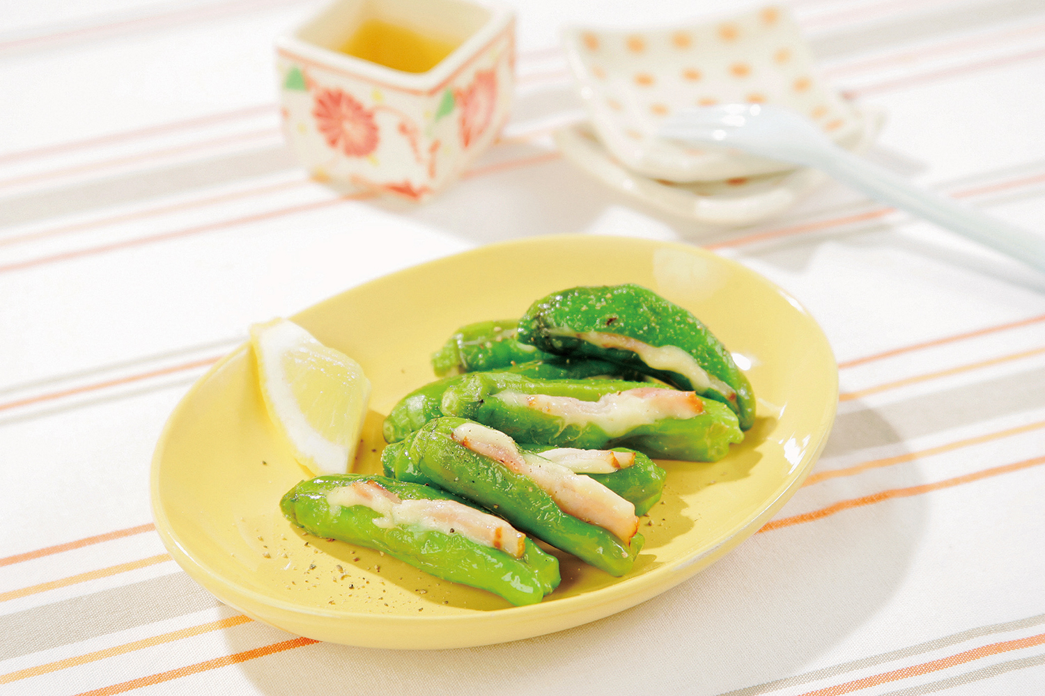 ししとうのベーコンチーズ焼き 画像