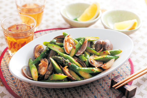 アスパラガスとあさりのピリ辛炒め 画像