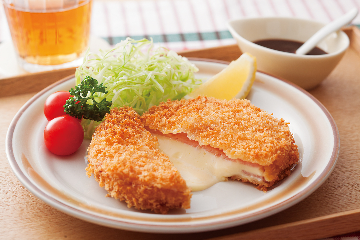 昭和のハムチーズカツ 画像